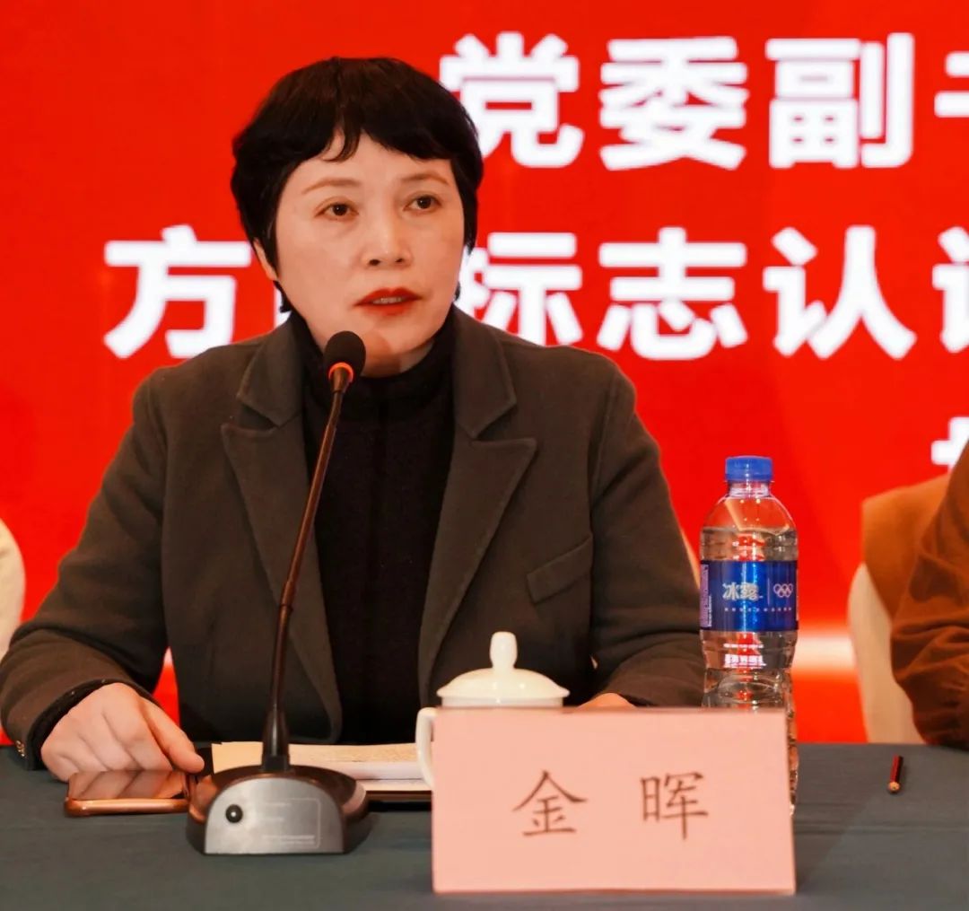 1677721823410126.jpg 640.jpg