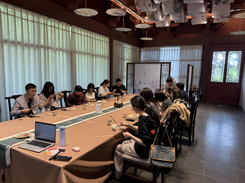 1745906792237232.png 1745906643585.png